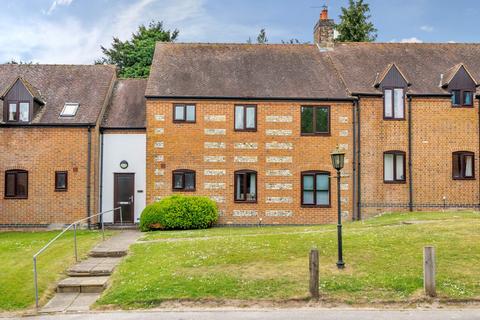2 bedroom flat for sale, Penny Hill, Collingbourne Ducis, Marlborough, SN8 3HJ