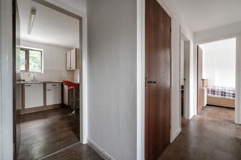 2 bedroom flat for sale, Penny Hill, Collingbourne Ducis, Marlborough, SN8 3HJ