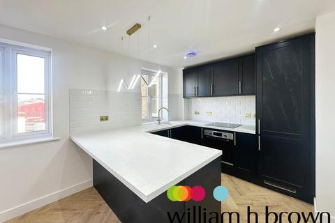 2 bedroom apartment to rent, Wickham Crescent, BRAINTREE
