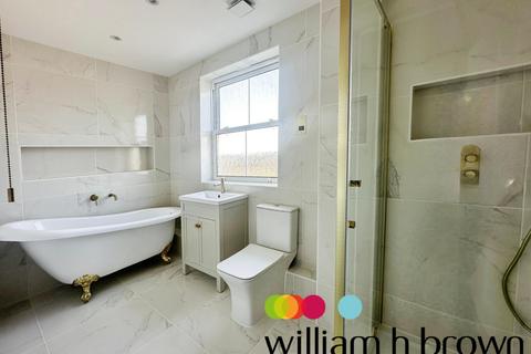 2 bedroom apartment to rent, Wickham Crescent, BRAINTREE