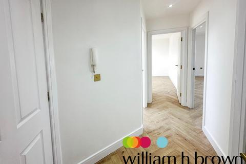 2 bedroom apartment to rent, Wickham Crescent, BRAINTREE