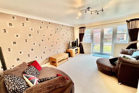 2 bedroom terraced house for sale, Livingstone Road, Yaxley, Peterborough