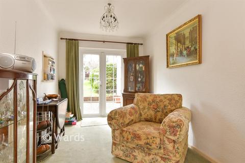 3 bedroom semi-detached house for sale, Rochester Road, Gravesend, Kent