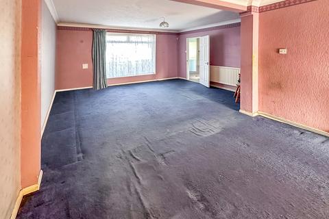 3 bedroom semi-detached house for sale, Markway, Sunbury-on-Thames TW16