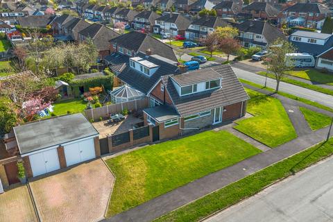 4 bedroom semi-detached house for sale, Ennerdale Avenue, Ashton-In-Makerfield, WN4