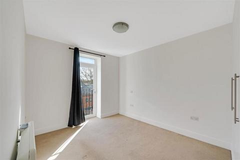 undefined, 136a Walton Road, East Molesey, Surrey, KT8 0HP