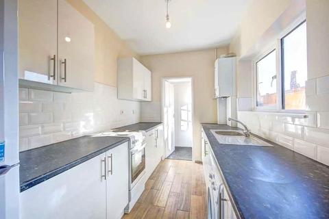 3 bedroom semi-detached house for sale, Villiers Road, Kingston KT1