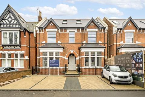 undefined, Gordon Road, London W5