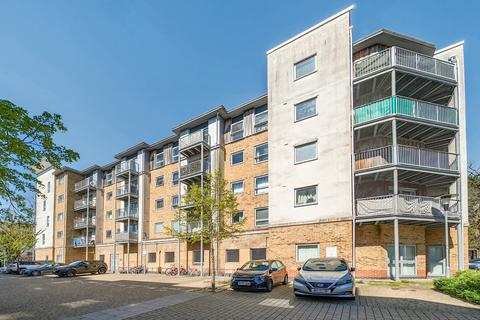 undefined, Coombe Way, Farnborough, Hampshire, GU14
