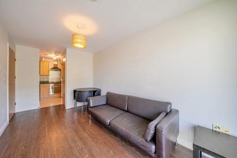 undefined, Coombe Way, Farnborough, Hampshire, GU14