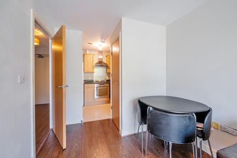 undefined, Coombe Way, Farnborough, Hampshire, GU14