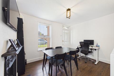 2 bedroom semi-detached house for sale, Canterbury Road, Farnborough, Hampshire, GU14