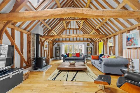3 bedroom barn conversion for sale, 9 Pearce Courtyard, Oakley HP18
