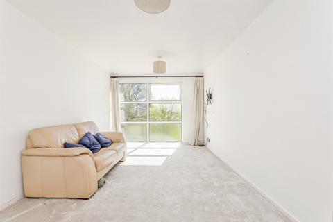 1 bedroom flat for sale, Glenwood, Llanedeyrn, Cardiff