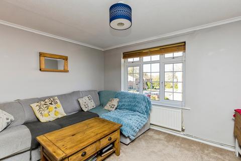 1 bedroom flat for sale, Somergate, Horsham, RH12