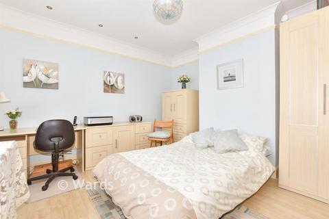 3 bedroom detached bungalow for sale, Swan Lane, Sellindge TN25