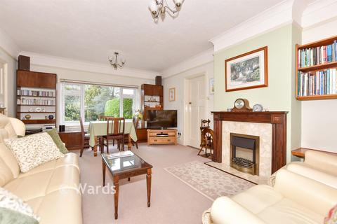 3 bedroom detached bungalow for sale, Swan Lane, Sellindge TN25