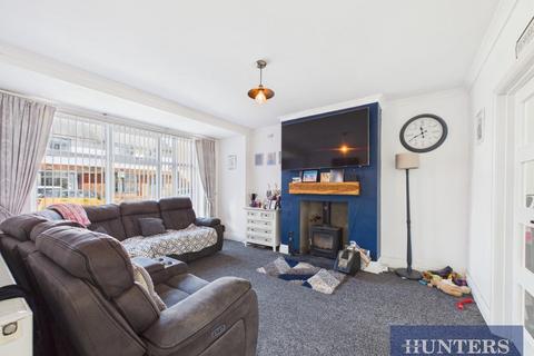 3 bedroom semi-detached house for sale, Savage Road, Bridlington