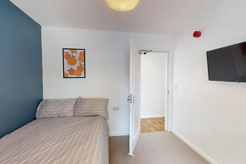 6 bedroom house to rent, Lenton Boulevard, Nottingham NG7