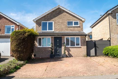 Detached house - Park Drive, Shelley, Huddersfield, HD8