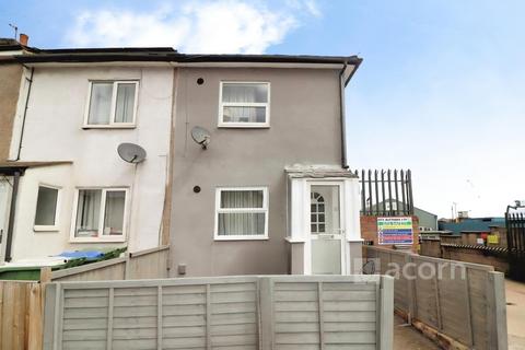2 bedroom end of terrace house to rent, Manor Road Erith DA8