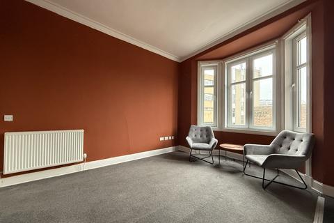 2 bedroom flat to rent, High Street, Dalkeith EH22