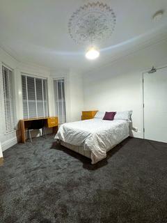 1 bedroom in a house share to rent, Cranbrook Avenue, Hull HU6