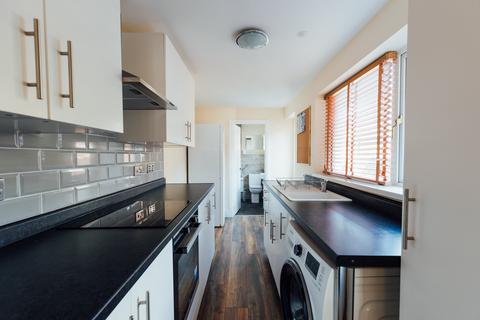 2 bedroom house to rent, Savannah Avenue, Hull HU5