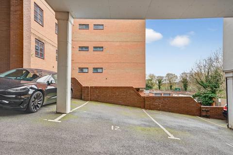 2 bedroom flat for sale, Station Road, Kettering NN15