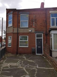4 bedroom house to rent, Clough Road, Hull HU5