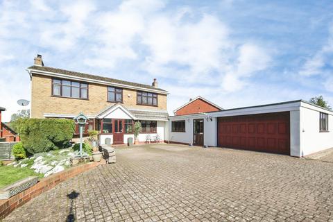 4 bedroom detached house for sale, Atherstone Road, Furnace End, Coleshill, B46