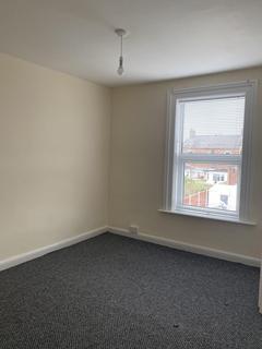 2 bedroom house to rent, Russell Street, Lincoln LN5