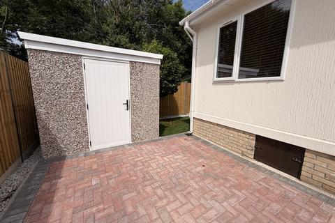 undefined, New Road, Bournemouth, BH10 7