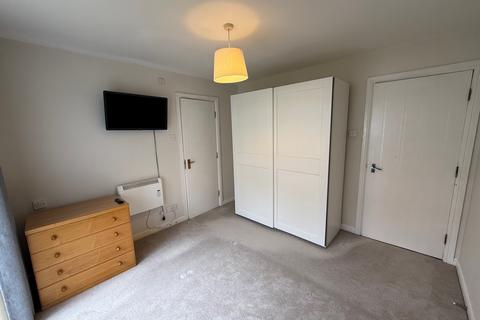 2 bedroom ground floor flat to rent, Belvedere Gardens, Newcastle upon Tyne, NE12