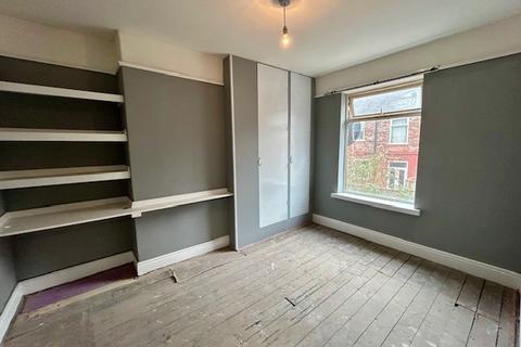 3 bedroom house to rent, Southdale Road, Birkenhead, CH42