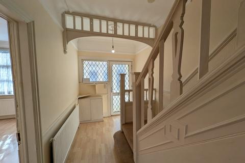 3 bedroom terraced house for sale, Mount Road, Hendon, London NW4