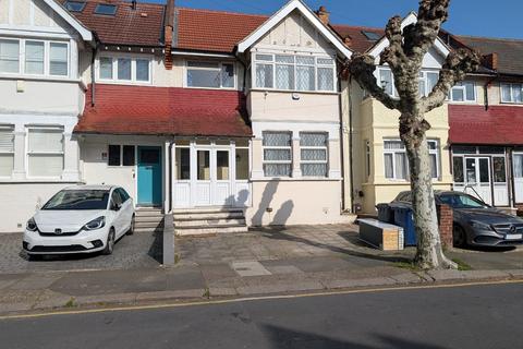 3 bedroom terraced house for sale, Mount Road, Hendon, London NW4