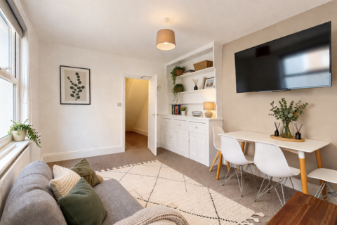 6 bedroom house to rent, Fishponds Road, Bristol BS16
