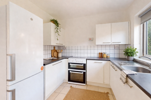 6 bedroom house to rent, Fishponds Road, Bristol BS16
