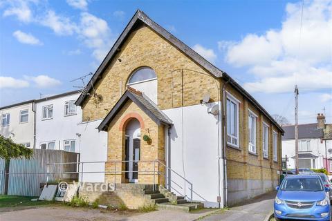 Studio for sale, Lawson Court, Gillingham ME7