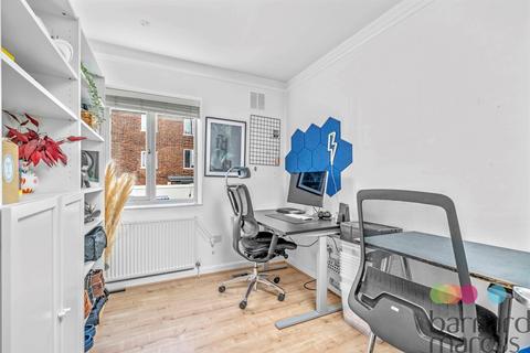 2 bedroom flat for sale, Granville Place, High Road, London