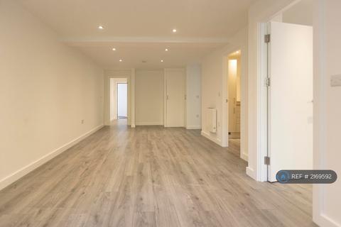 1 bedroom flat to rent, The Headlands, Penryn, TR10