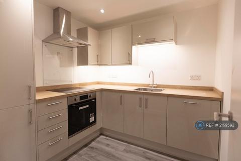 1 bedroom flat to rent, The Headlands, Penryn, TR10