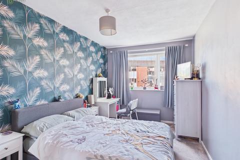 2 bedroom maisonette for sale, Newton Gardens, Great Barr, Birmingham, B43