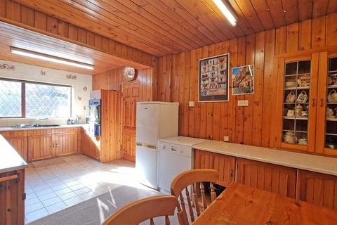 3 bedroom semi-detached house for sale, Kenway, Hollywood