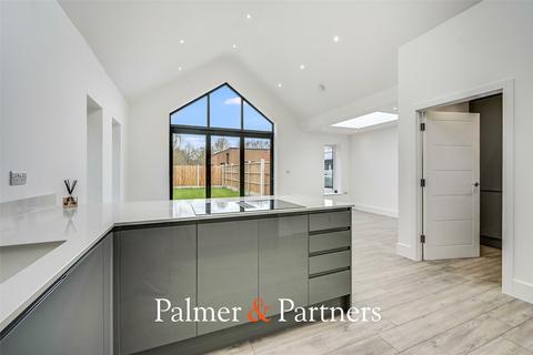 undefined, Galleywood Road, Chelmsford CM2
