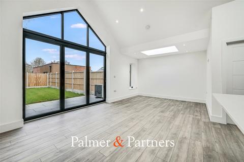 undefined, Galleywood Road, Chelmsford CM2