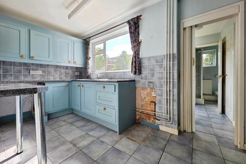 4 bedroom detached house for sale, Bath Road, Kings Stanley, Stonehouse