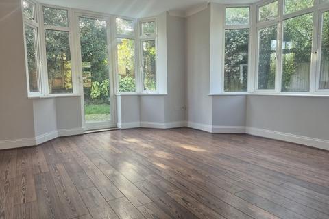 4 bedroom detached house for sale, 46 Castle Way, Leybourne, West Malling, Kent ME19 5HG