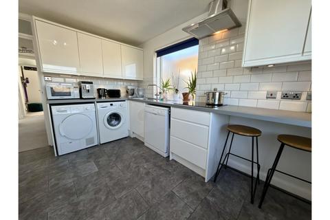 2 bedroom apartment for sale, High Street, Bognor Regis, PO21